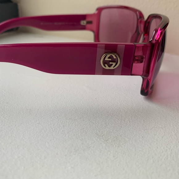 🙌SOLD🙌AUTH💕Gucci Sunglasses - Picture 5 of 10
